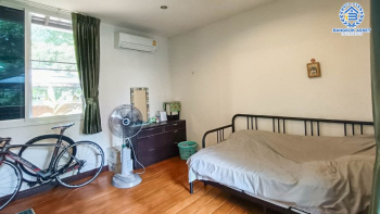 *****บ้านเดี่ยวมือสองย่านกรุงเทพฯ ม.เดอะแพลนท์ ซิมพลีส รามคำแหง หลังมุม! เนื้อที่เยอะจัดเต็มถึง 57 ตร.ว. ครบครันทุกฟังก์ชัน 4 ห้องนอน 3 ห้องน้ำ 2 ที่จอดรถ บนทำเลเข้าเมืองง่าย ใกล้เดอะมอลล์ รามคำแหง และทางด่วน "ศรีรัช" พลาดไม่ได้เด็ดขาด